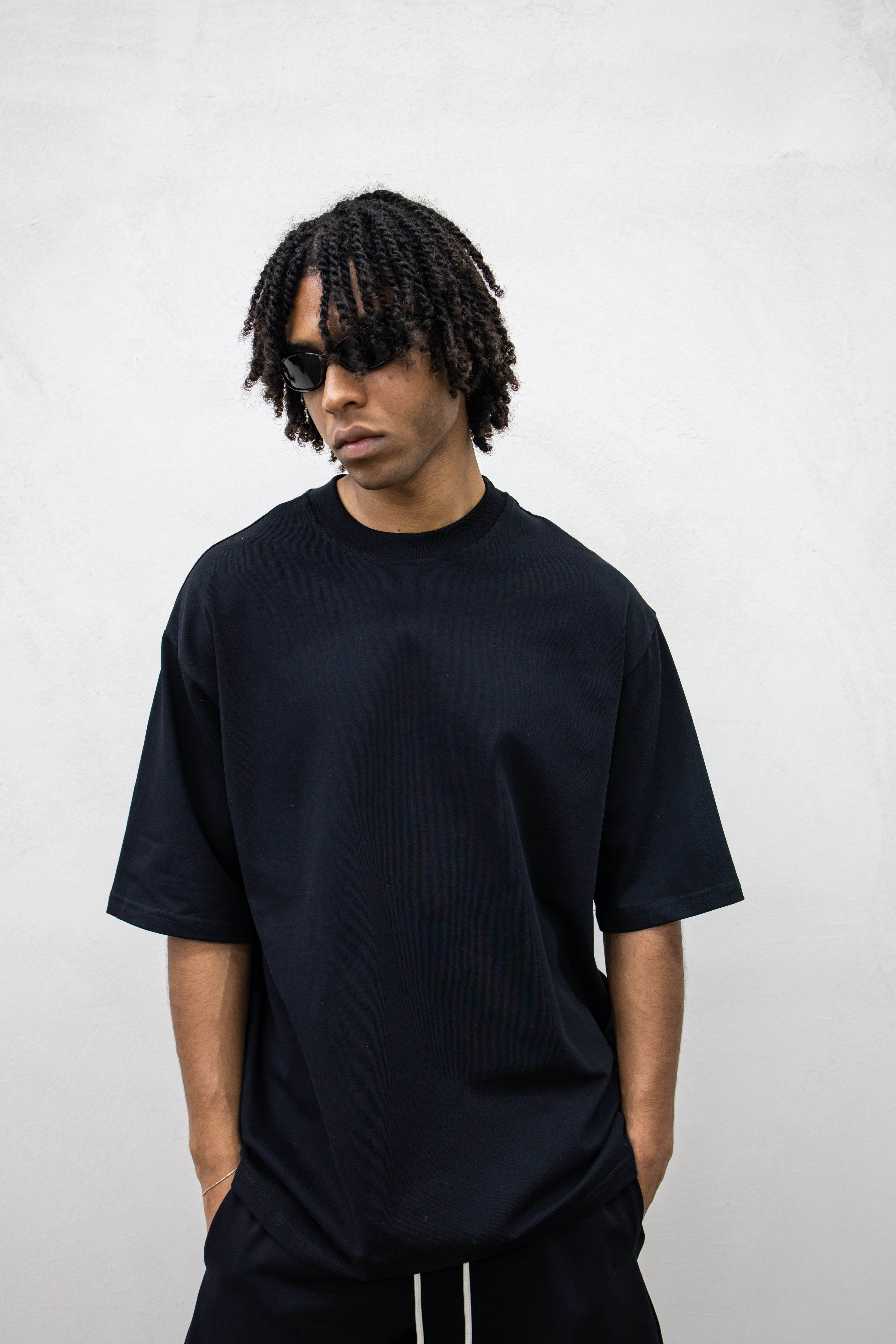 NO BRAND - T-SHIRT COMPACT - NERO