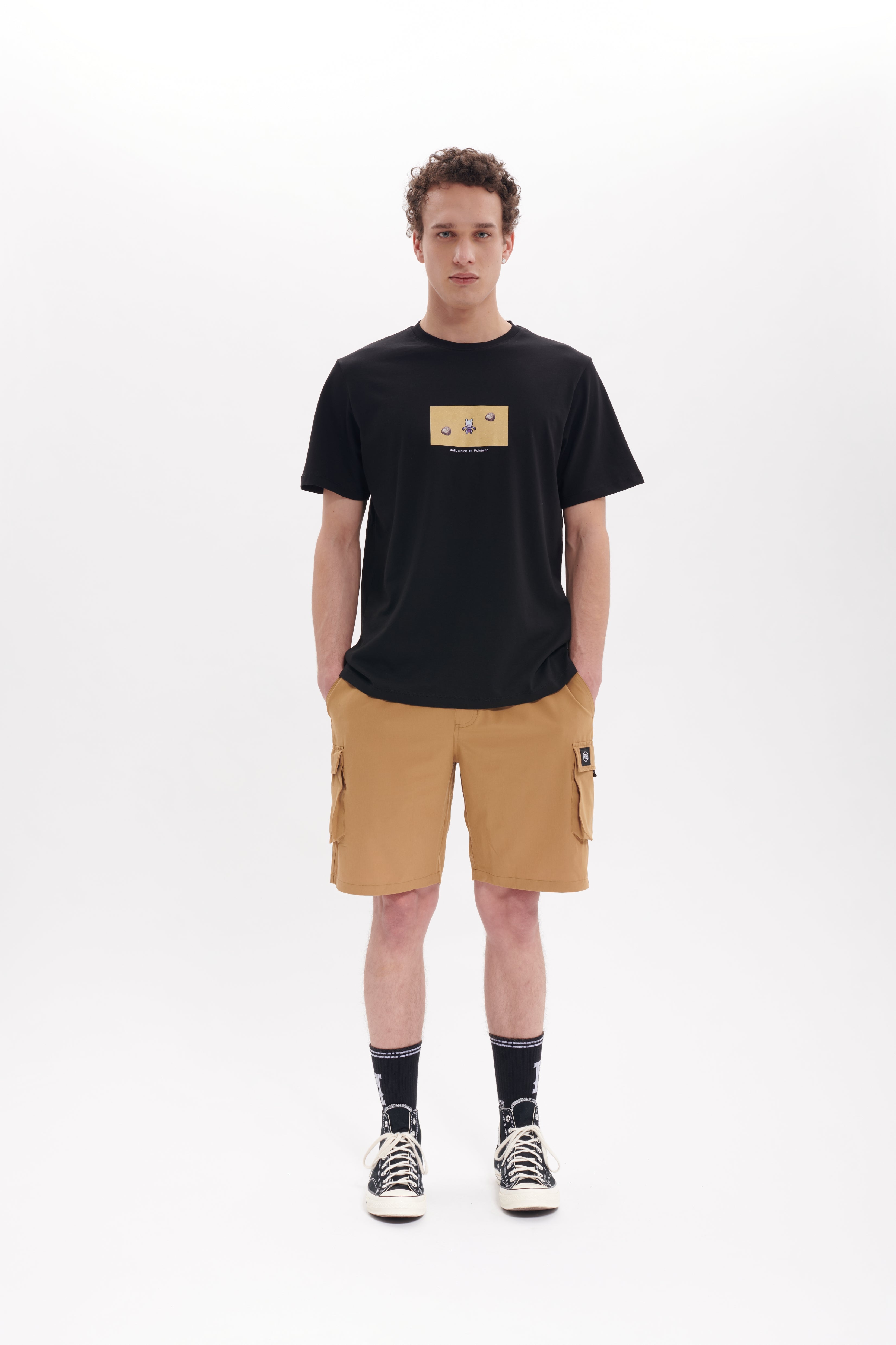 DOLLY NOIRE - TEE MEWTWO APPEARED