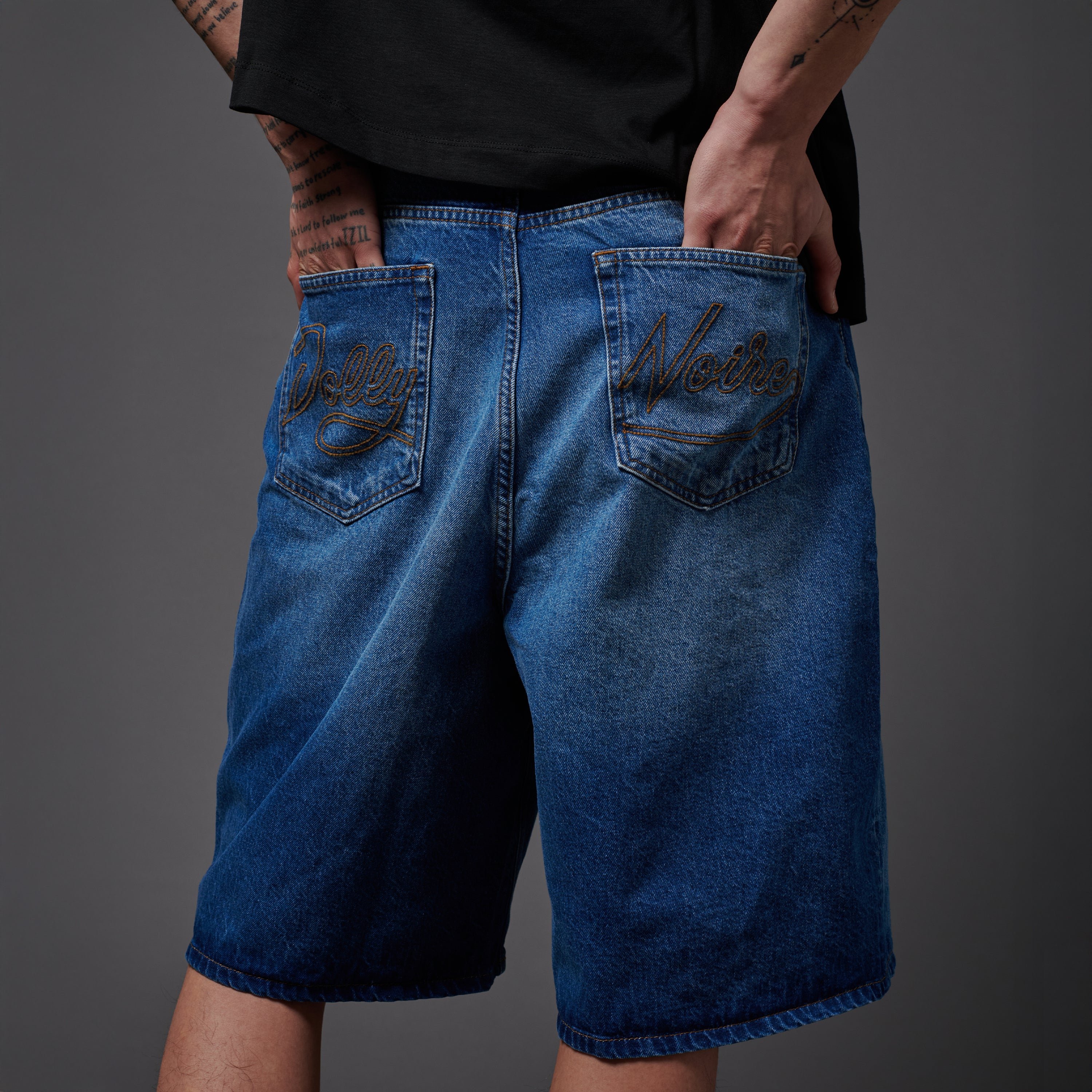 DOLLY NOIRE - BAGGY SHORTS - AZZURRO