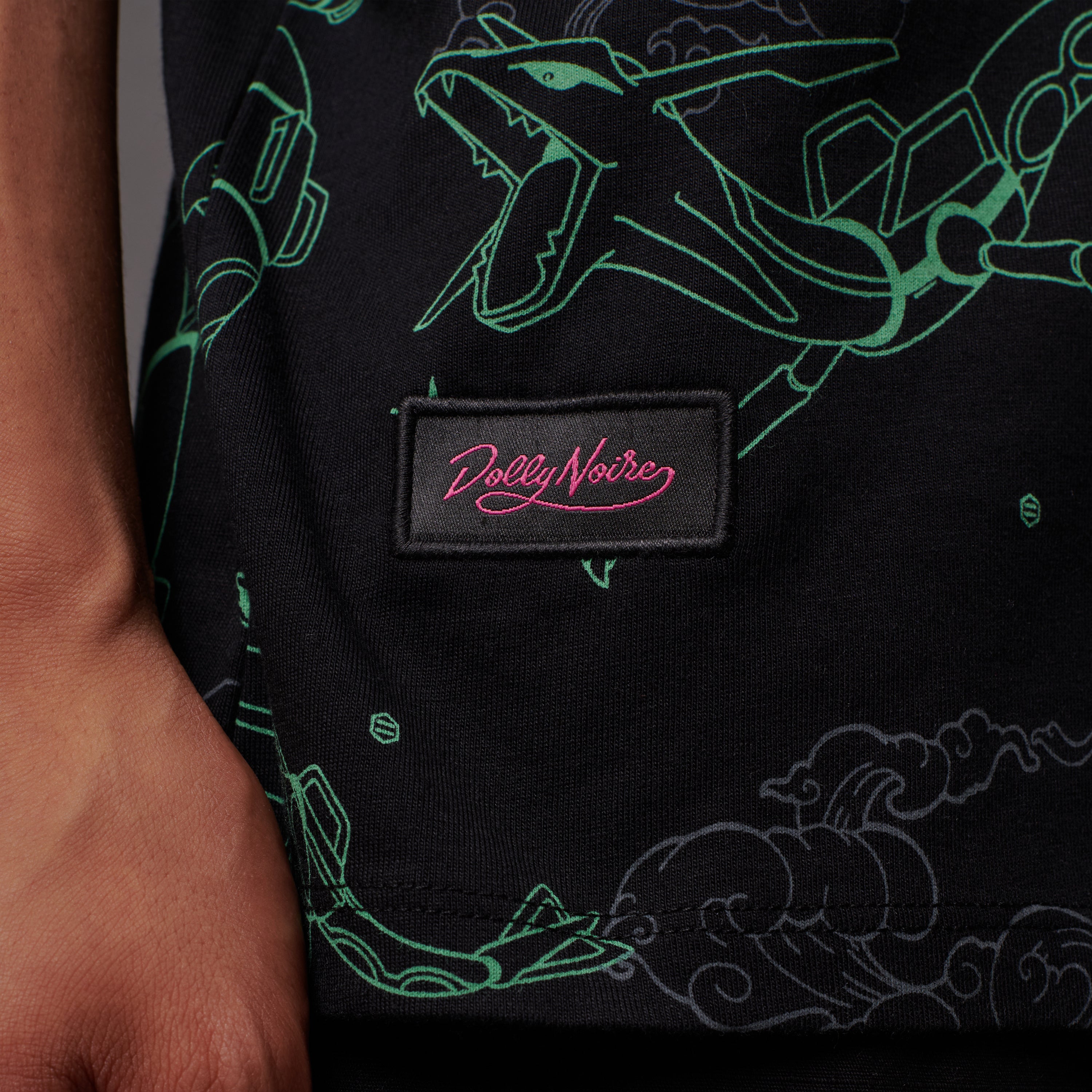 DOLLY NOIRE - T-SHIRT RAYQUAZA PATTERN - NERO