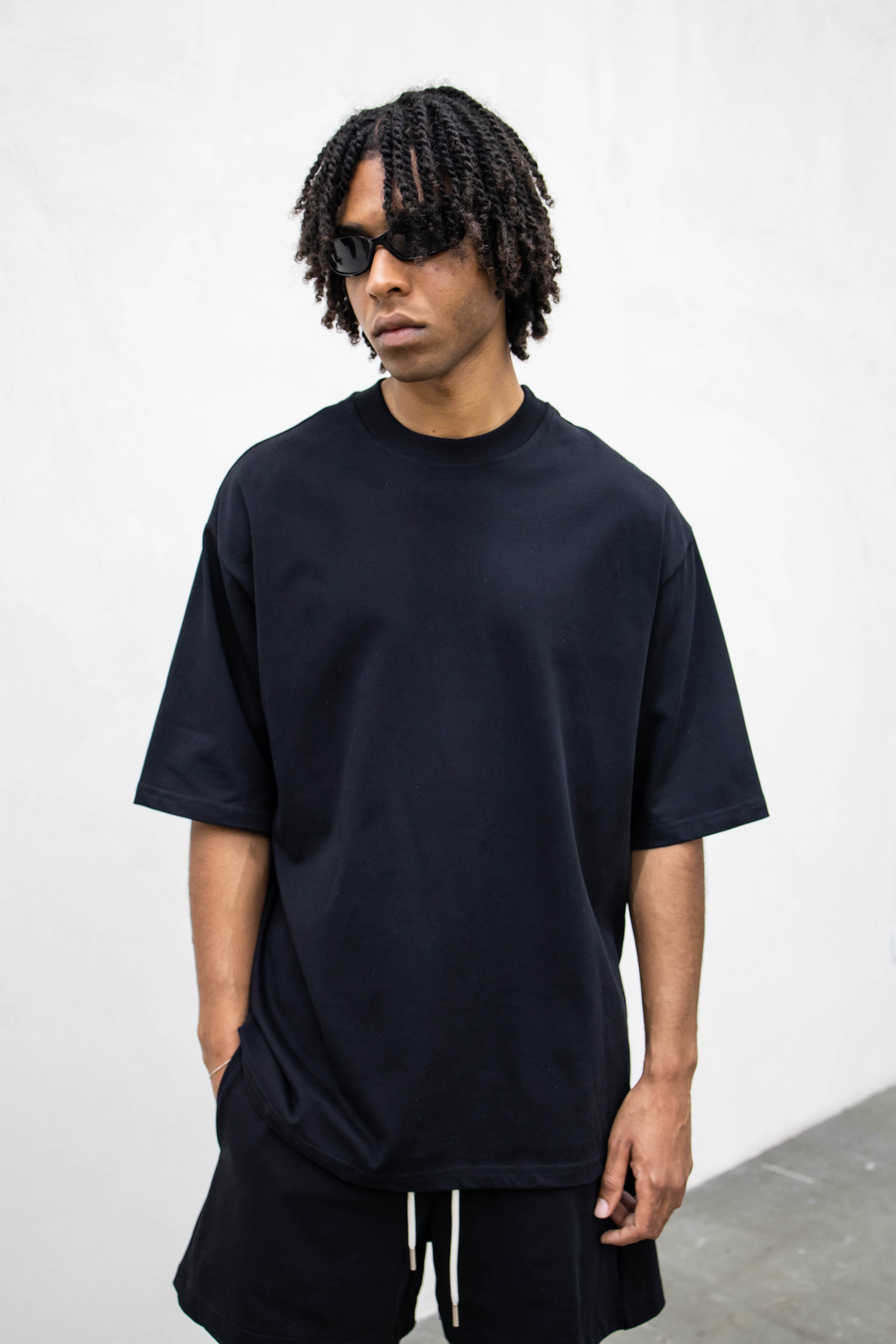 NO BRAND - T-SHIRT COMPACT - NERO