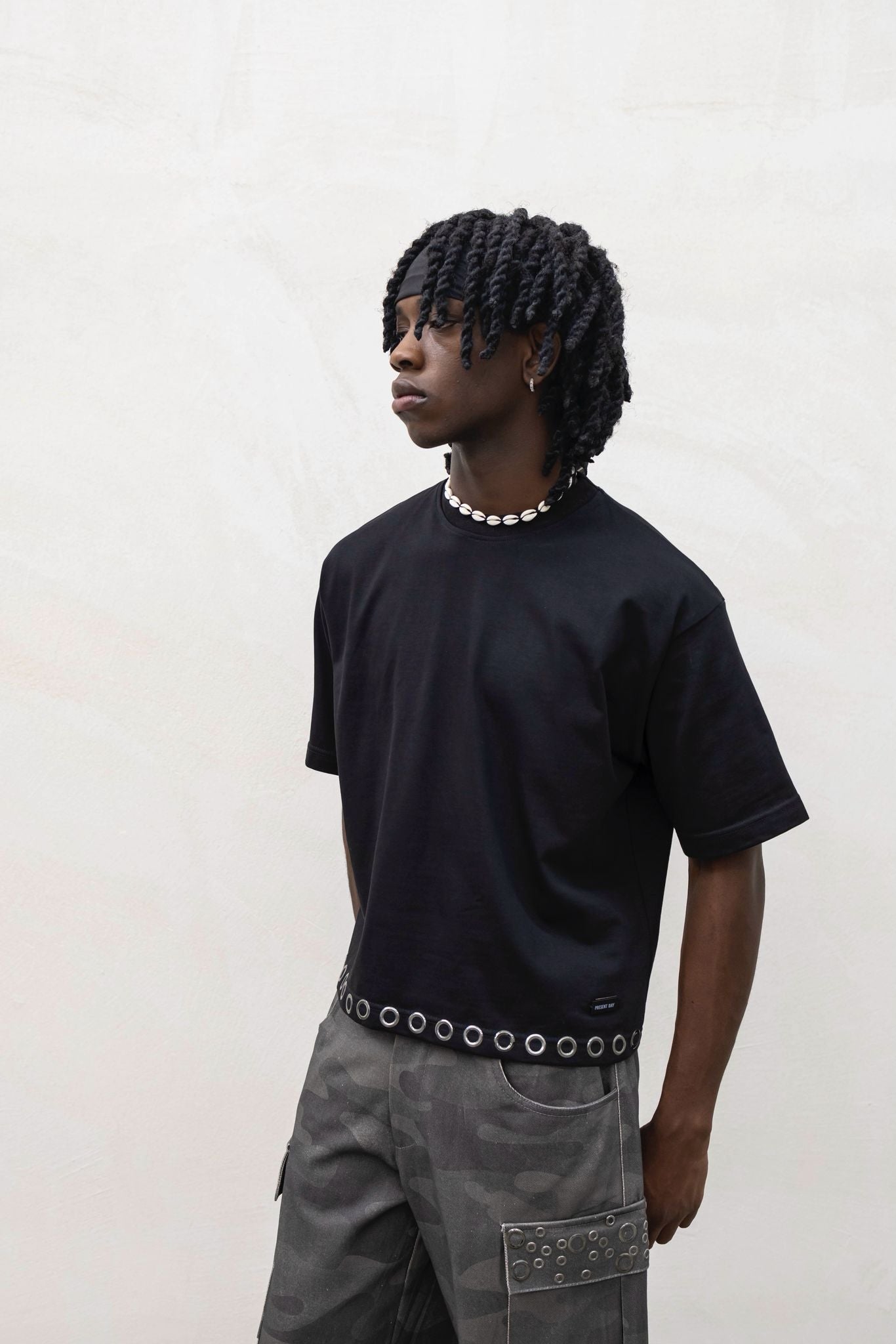 PRESENT - T-SHIRT BORCHIE - NERO