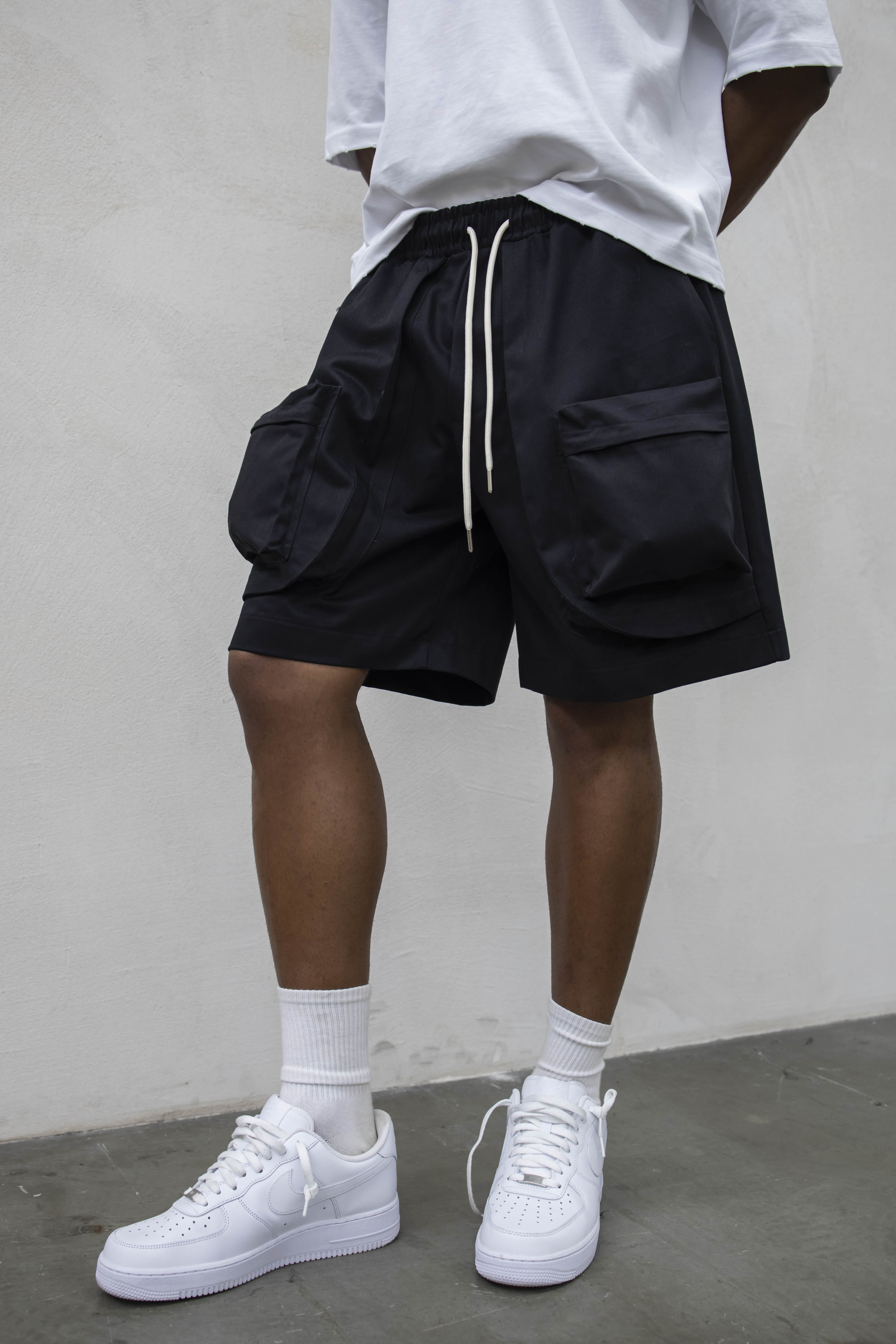 PRESENT - SHORTS CARGO BULL - NERO